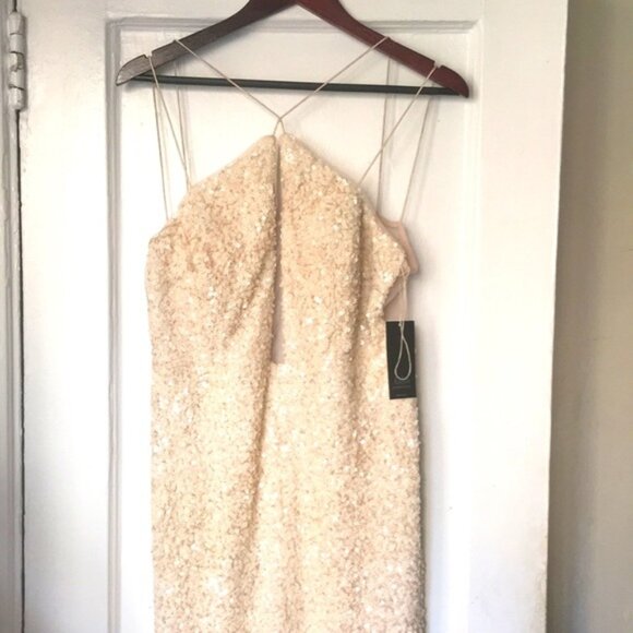 New ✨ Aidan mattox mini halter sequin dress